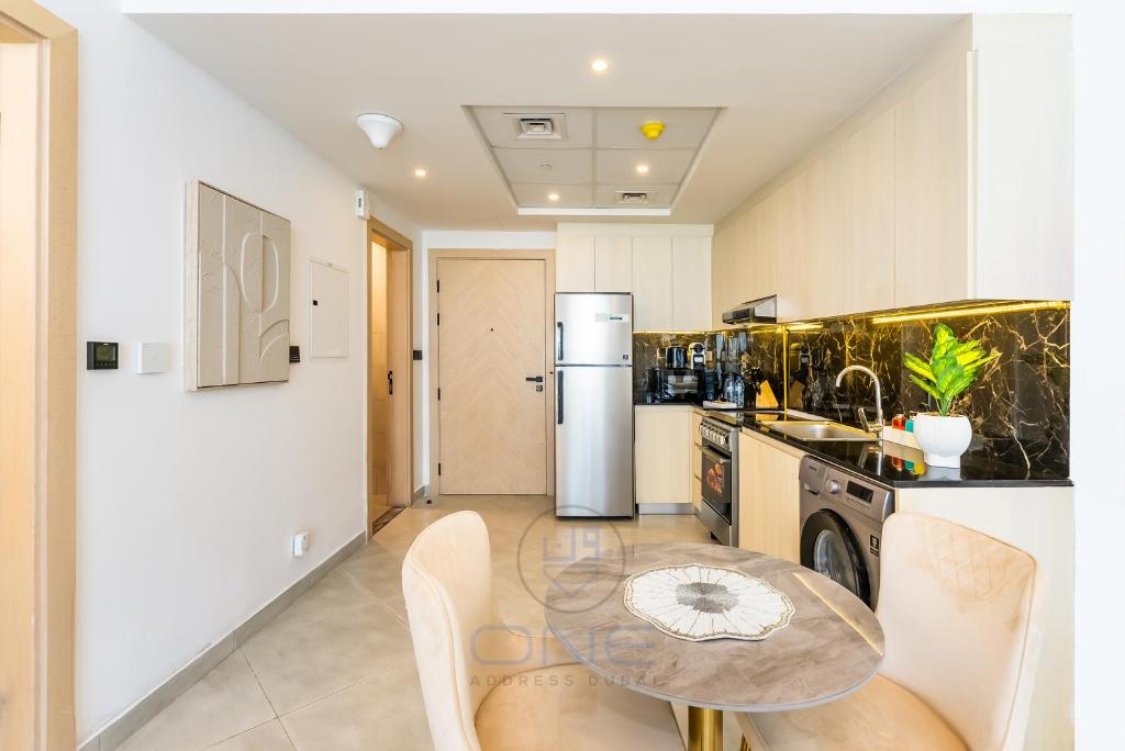 Brand New Apt 1BHK w/ wonderful view of Dubai City