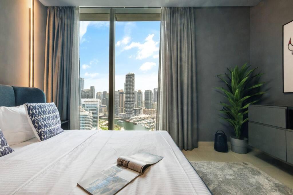 World Class 3BR Ultra Luxurious with sea view