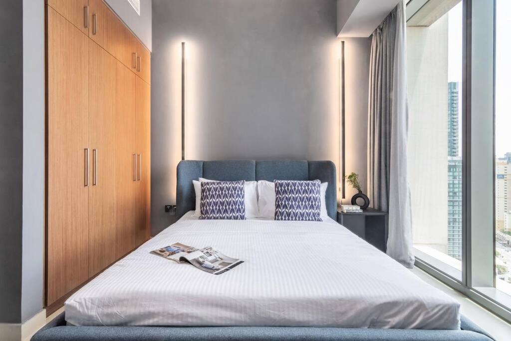 World Class 3BR Ultra Luxurious with sea view