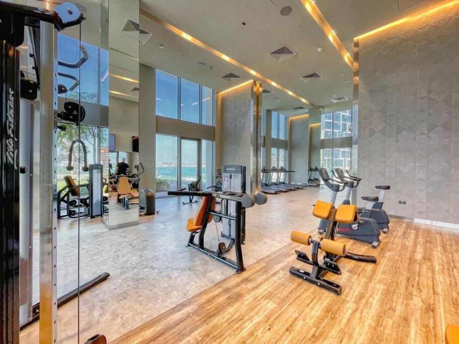 World Class 3BR Ultra Luxurious with sea view