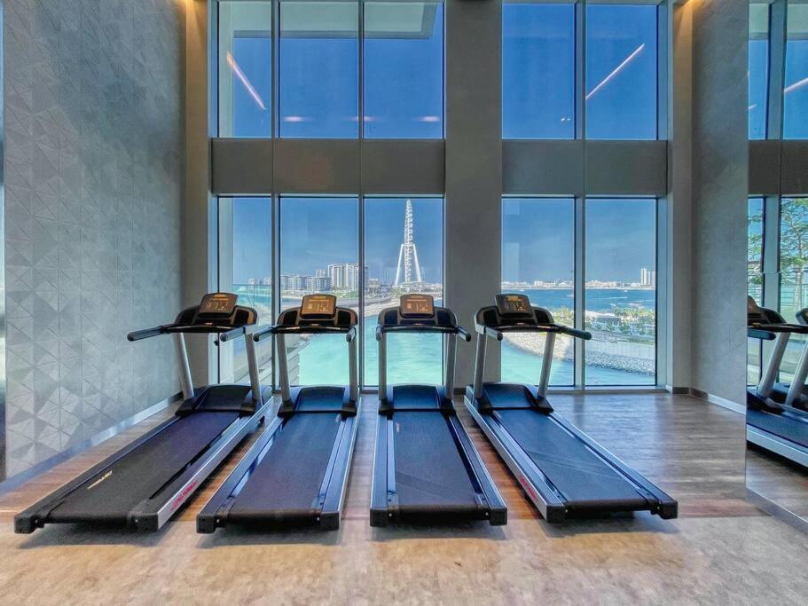 World Class 3BR Ultra Luxurious with sea view