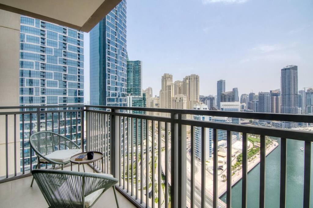 World Class 3BR Ultra Luxurious with sea view