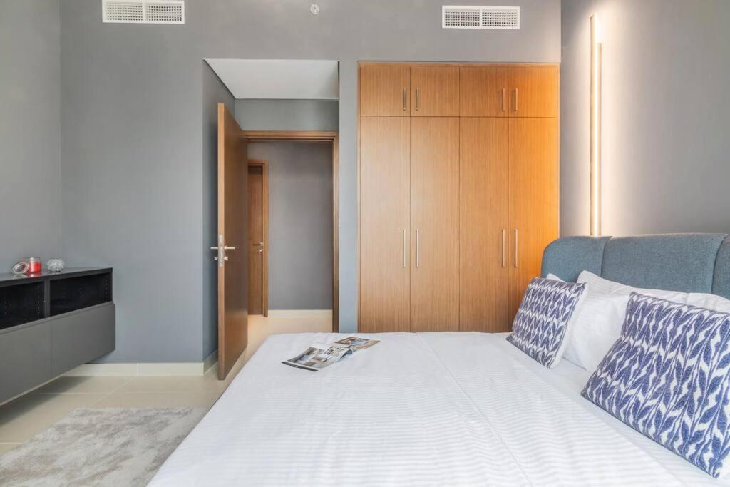 World Class 3BR Ultra Luxurious with sea view