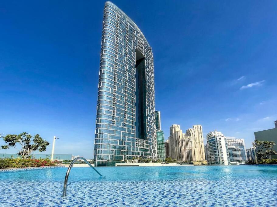 World Class 3BR Ultra Luxurious with sea view