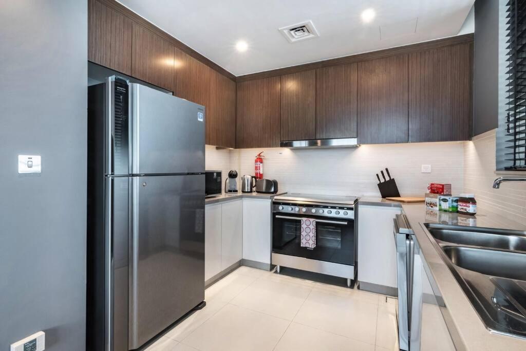 World Class 3BR Ultra Luxurious with sea view