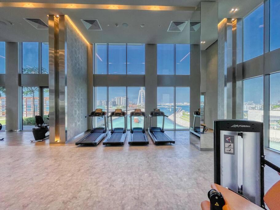 World Class 3BR Ultra Luxurious with sea view