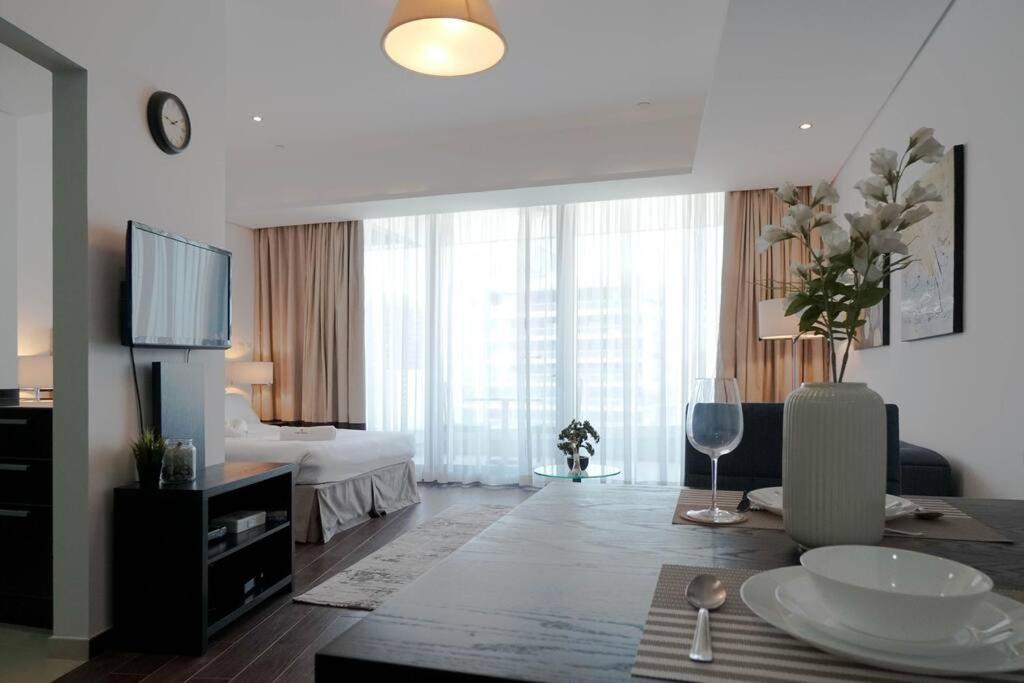 Cozy Studio in Sports City