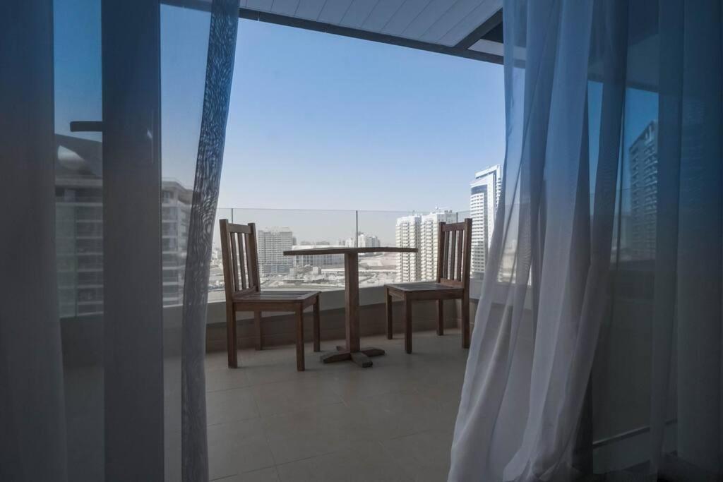 Cozy Studio in Sports City