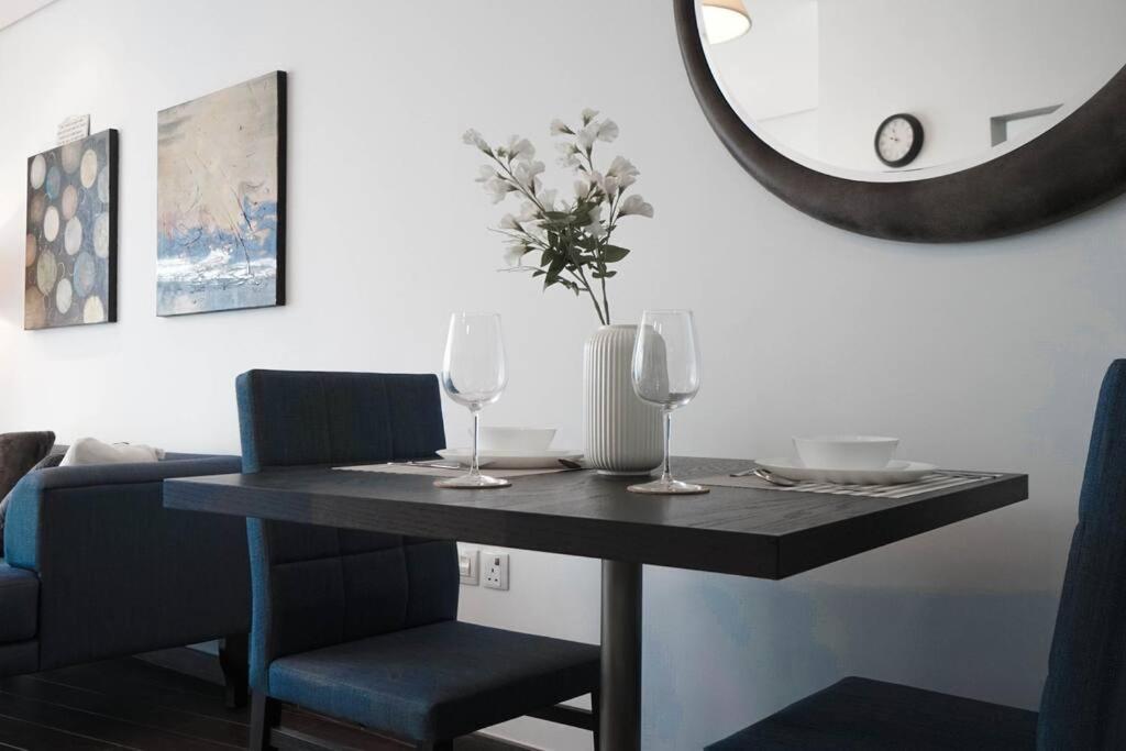 Cozy Studio in Sports City