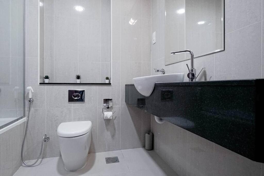 Cozy Studio in Sports City