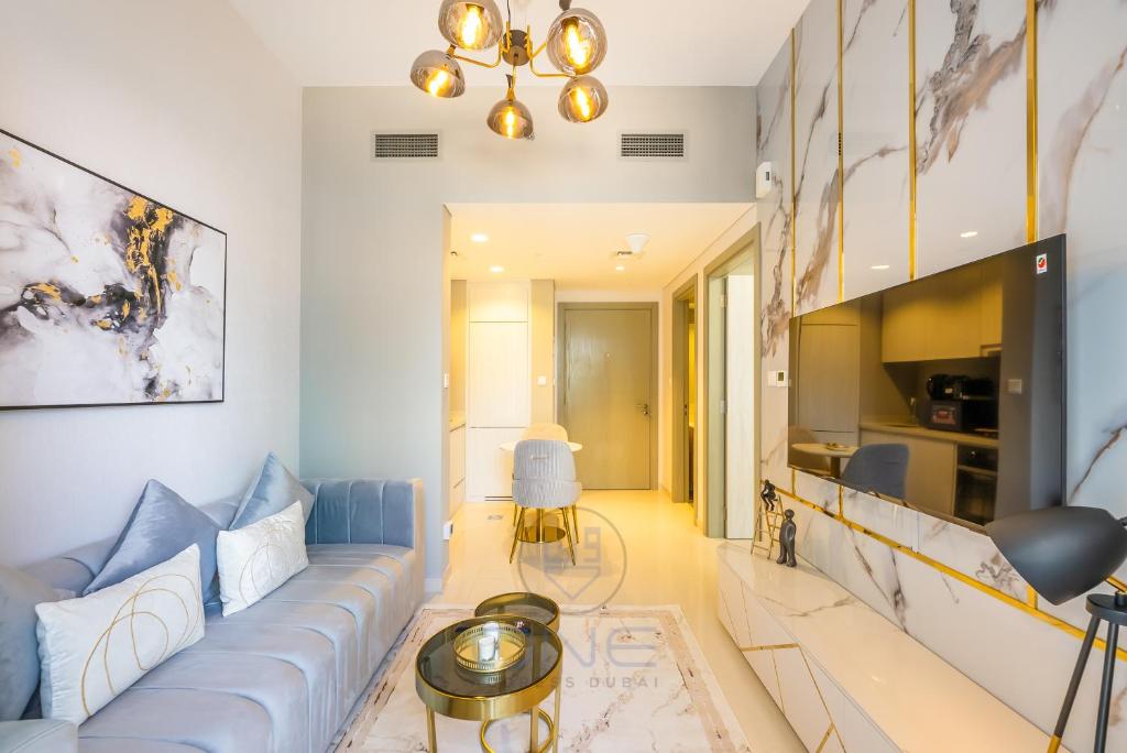 Elegant & Luxurious 1BDR in Business Bay!