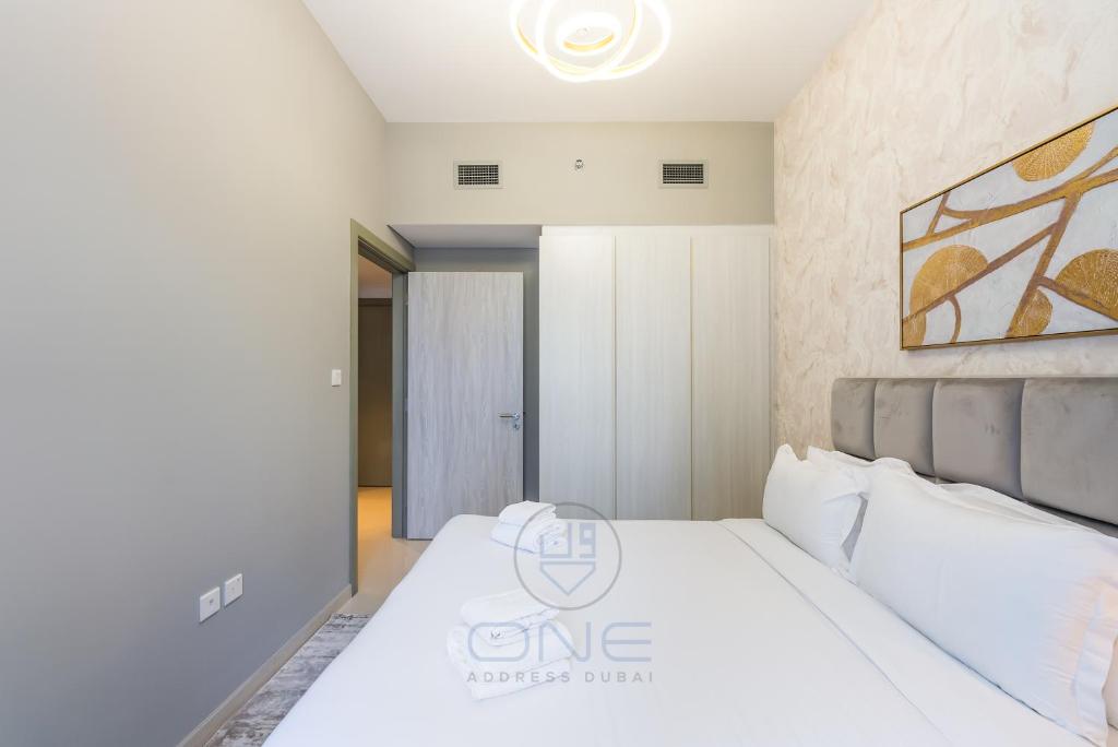 Elegant & Luxurious 1BDR in Business Bay!