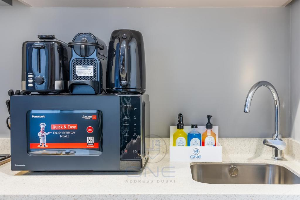 Elegant & Luxurious 1BDR in Business Bay!