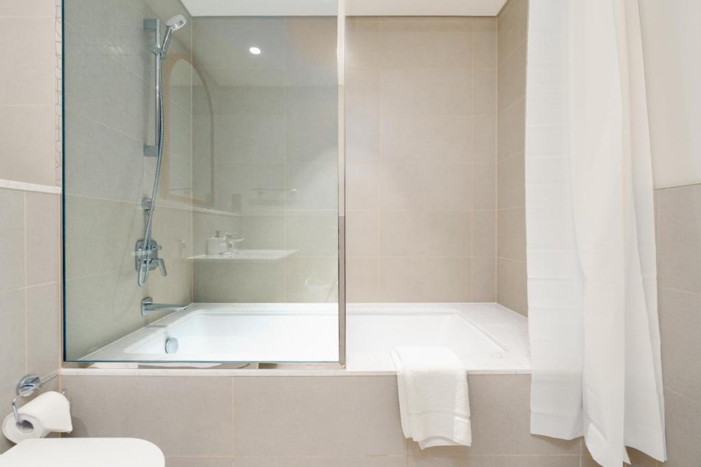 Luxurious 1BR in Creek Beach Vida 3mins walk to private beach