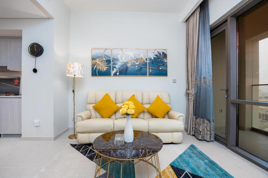 Luxurious 1BR in Creek Beach Vida 3mins walk to private beach