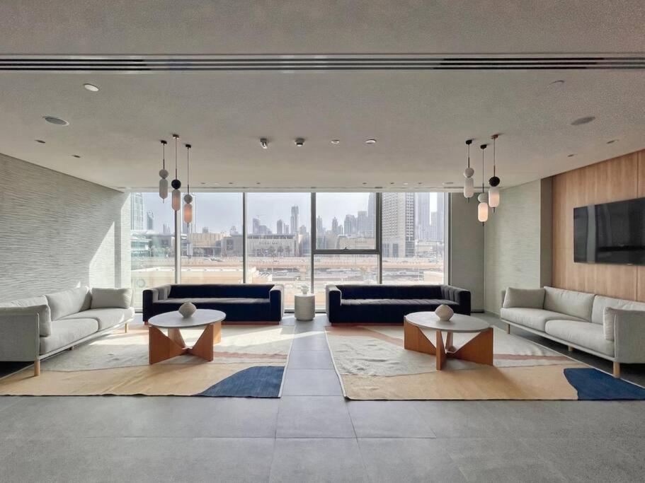 FIRST CLASS 2BR with Direct Access to Dubai Mall