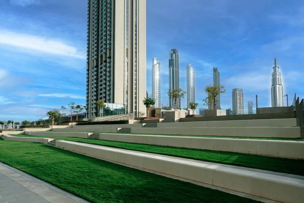 FIRST CLASS 2BR with Direct Access to Dubai Mall