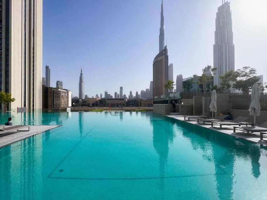 FIRST CLASS 2BR with Direct Access to Dubai Mall