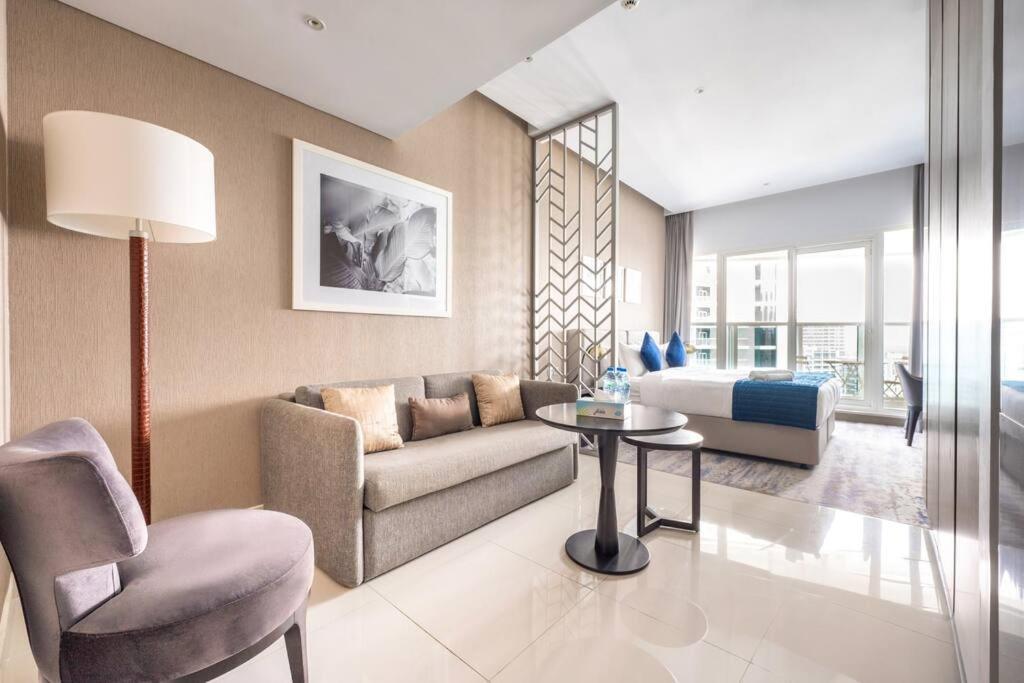 Studio Apartment in DAMAC Maison Prive Business Bay - High Floor