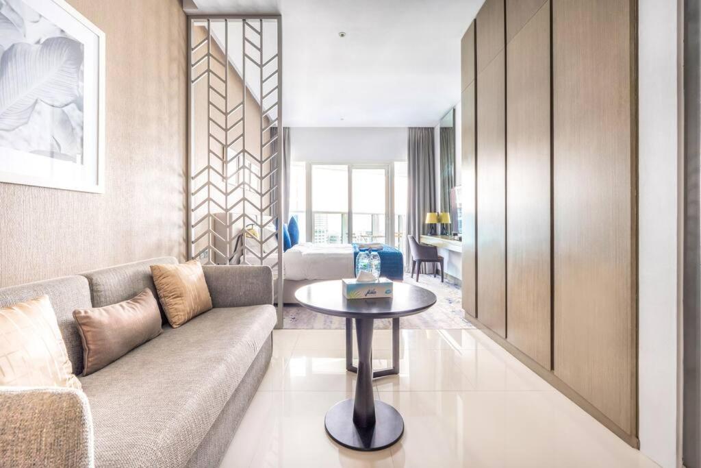 Studio Apartment in DAMAC Maison Prive Business Bay - High Floor