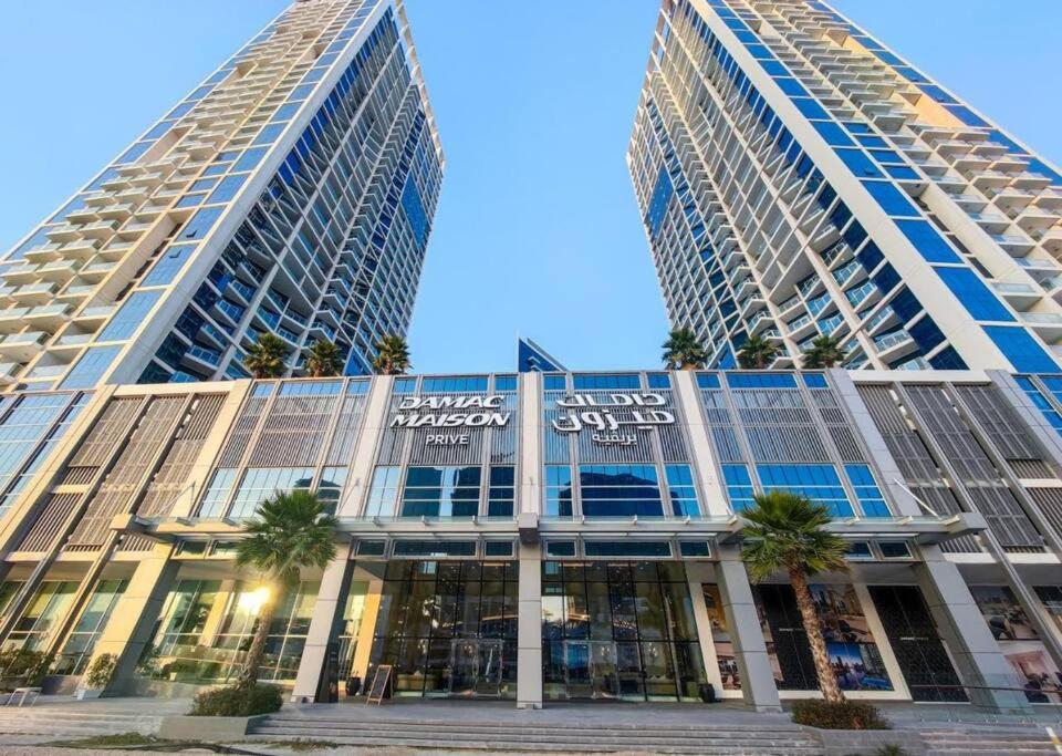 Studio Apartment in DAMAC Maison Prive Business Bay - High Floor