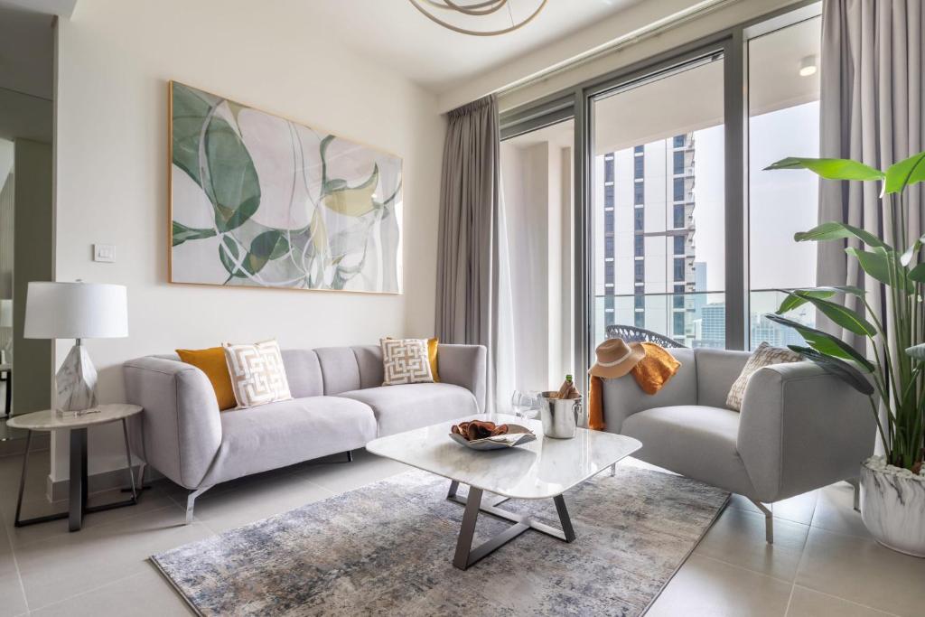 Frank Porter - Forte Tower 2