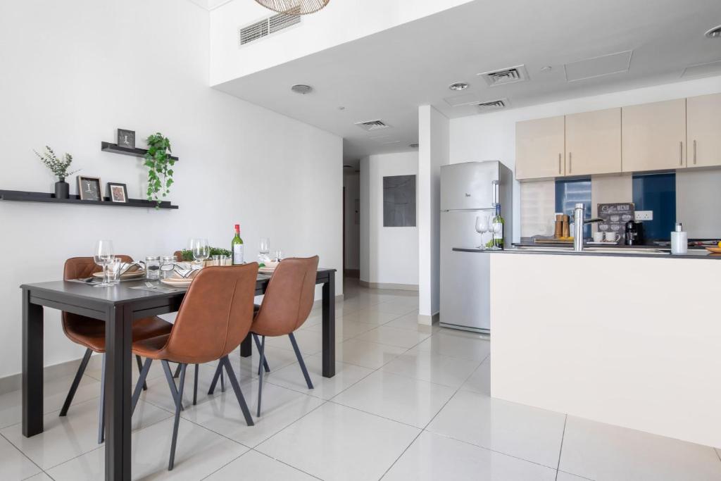 Frank Porter - Ocean Heights