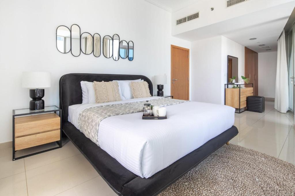 Frank Porter - Ocean Heights