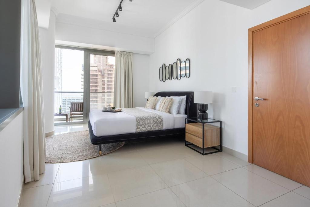 Frank Porter - Ocean Heights