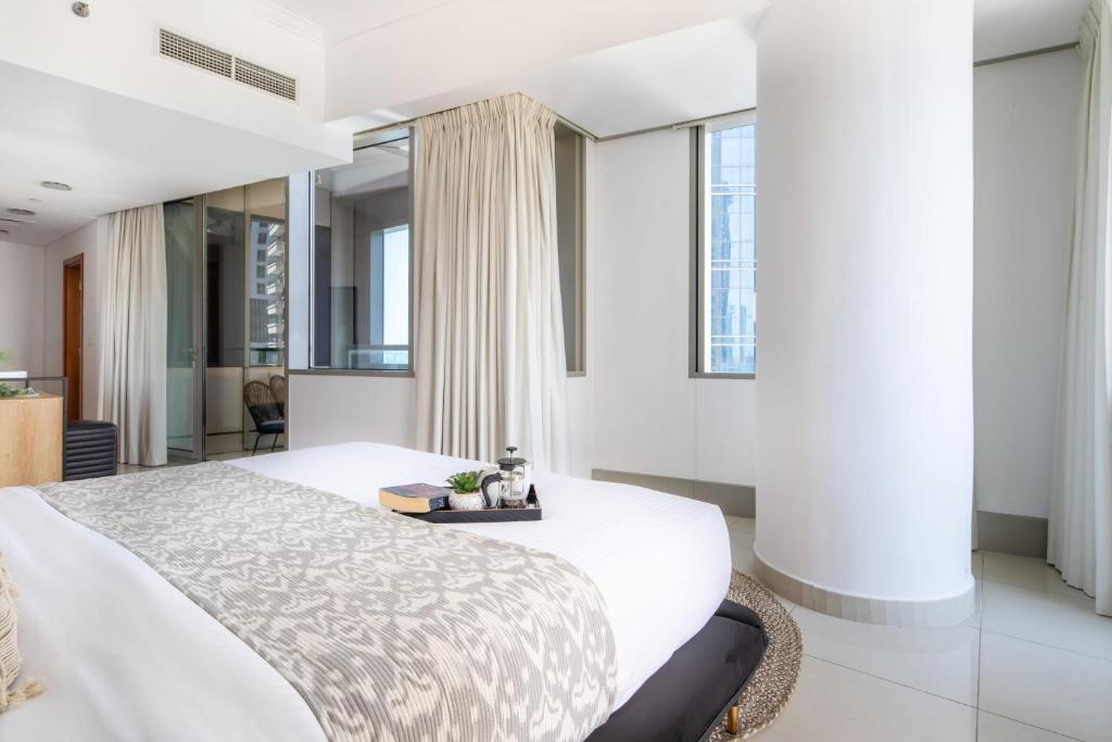 Frank Porter - Ocean Heights