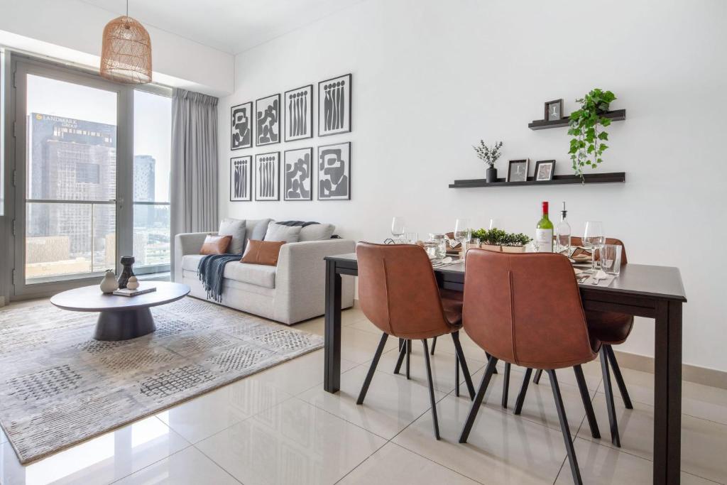 Frank Porter - Ocean Heights