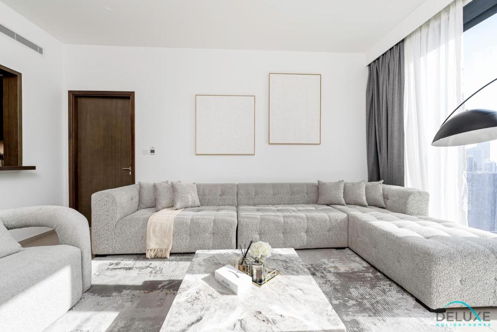 Cozy 1BR Apartment in BLVD Heights Tower 1, Downtown Dubai by Deluxe Holiday Homes