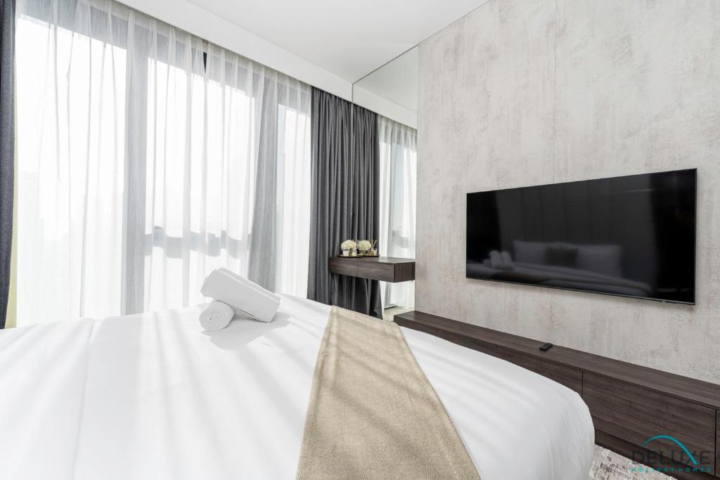 Cozy 1BR Apartment in BLVD Heights Tower 1, Downtown Dubai by Deluxe Holiday Homes