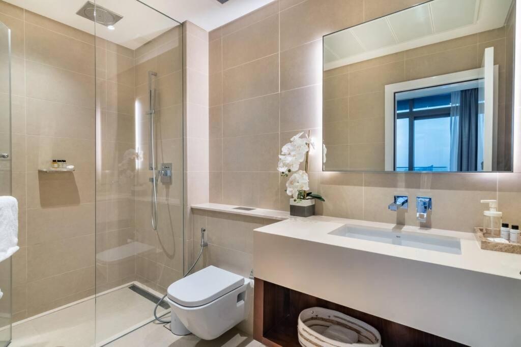 FIRST CLASS 3BR with Amazing Views of Marina