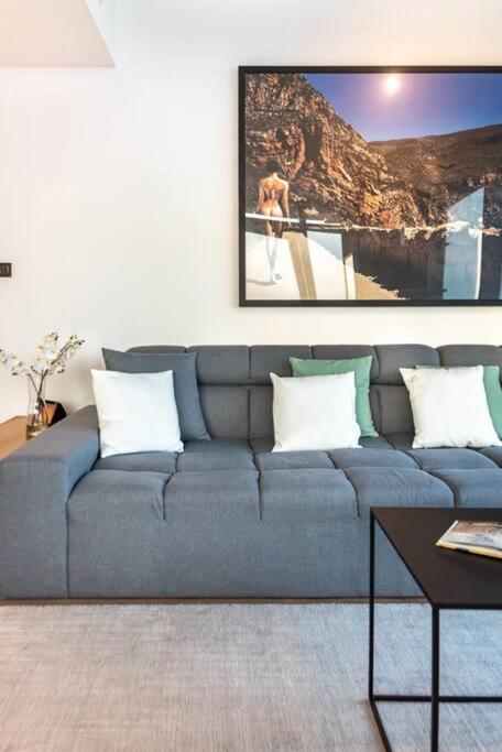 FIRST CLASS 3BR with Amazing Views of Marina