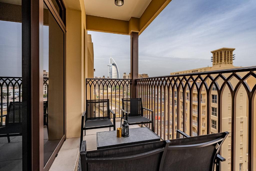 Newly furnished 1BDR Apartment I Madinat Jumeirah Living