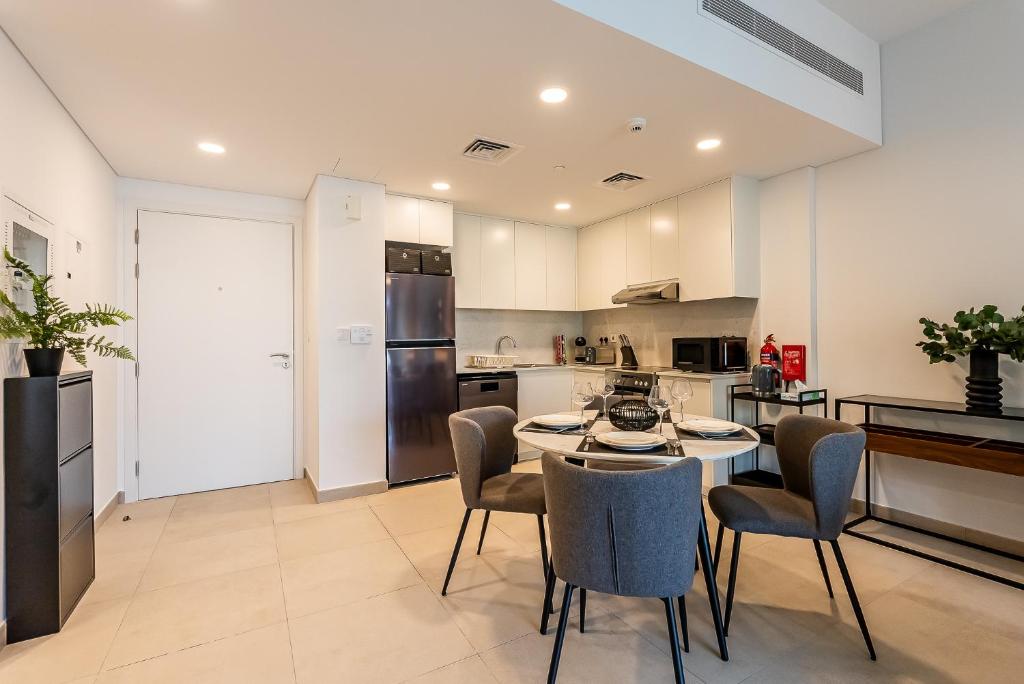 Newly furnished 1BDR Apartment I Madinat Jumeirah Living