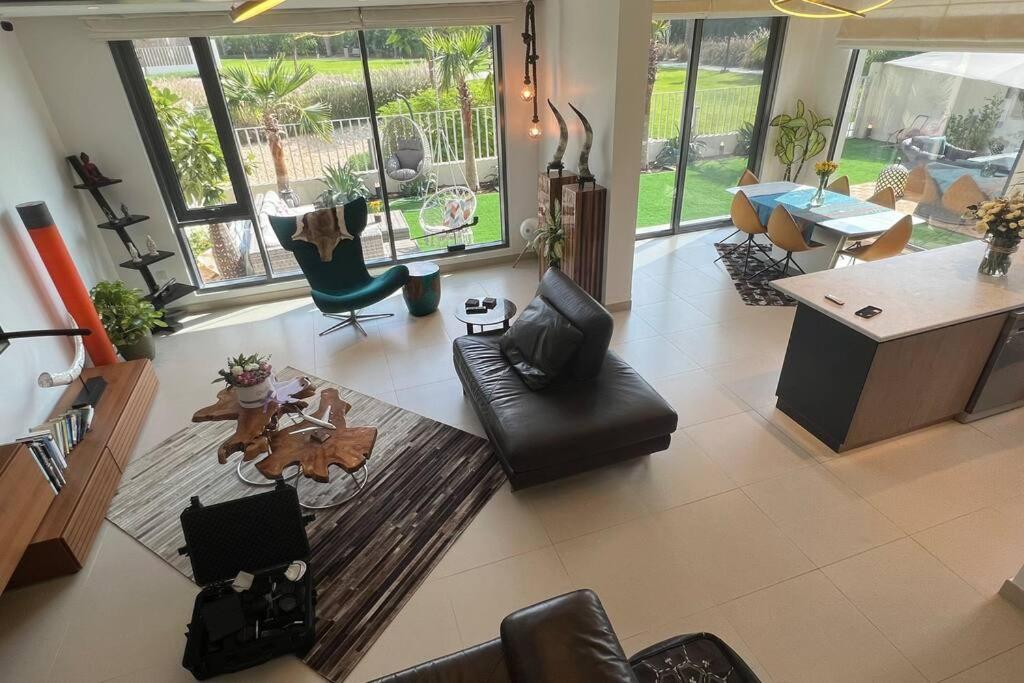 هتل استنینگ 5 بی دی آر ویلا - دبی هیلز - Stunning 5BDR Villa-Dubai Hills