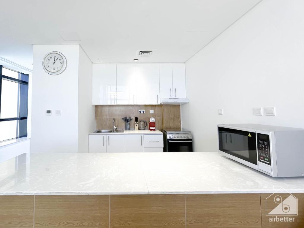 Cozy & Chic Apartment in JVC Dubai