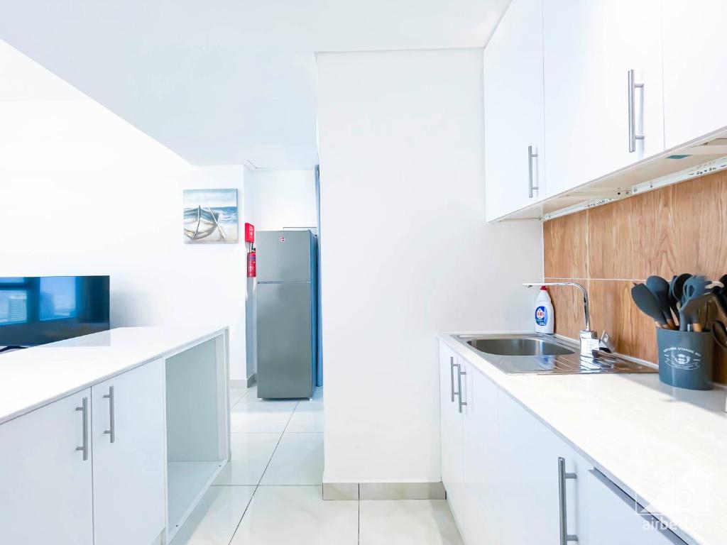 Cozy & Chic Apartment in JVC Dubai