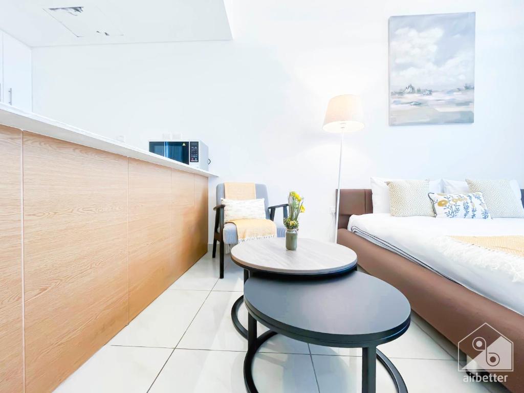 Cozy & Chic Apartment in JVC Dubai