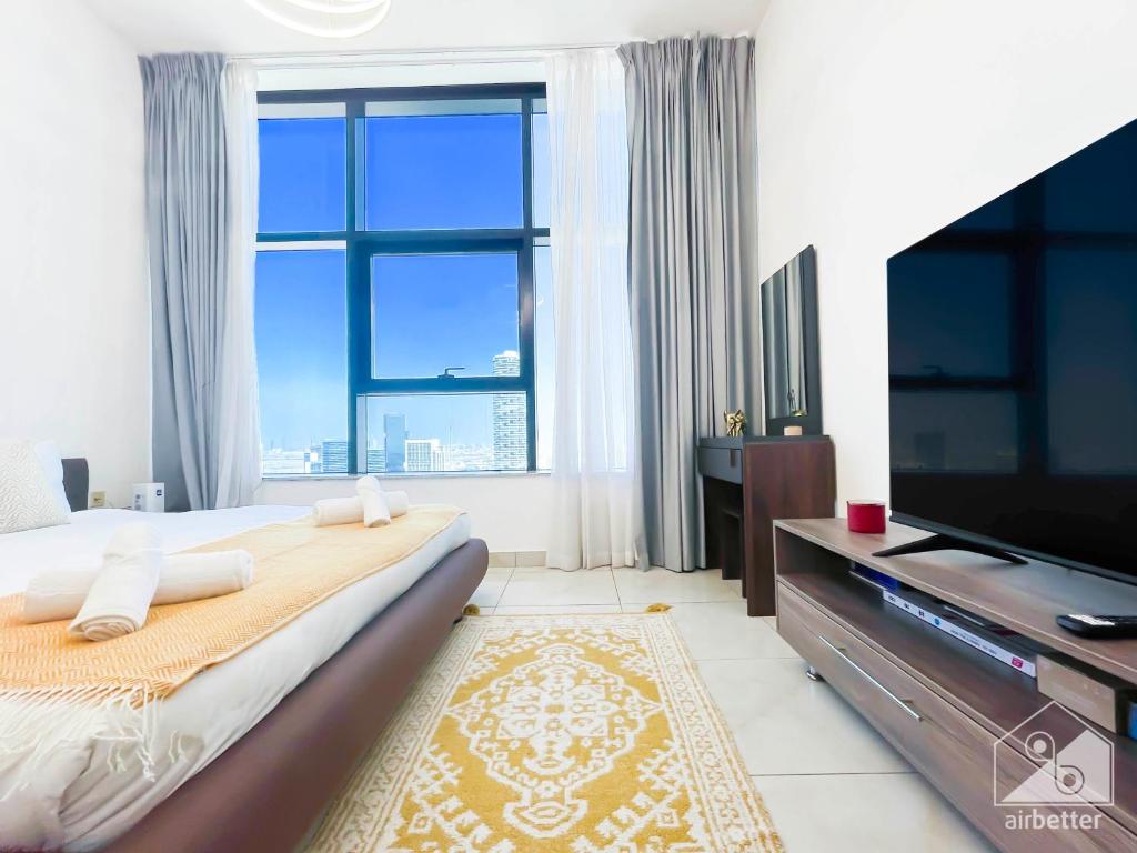 Cozy & Chic Apartment in JVC Dubai