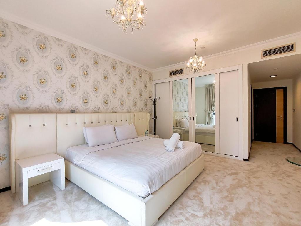 Marble upgraded Sea front 6 bedroom Penthouse on JBR beach