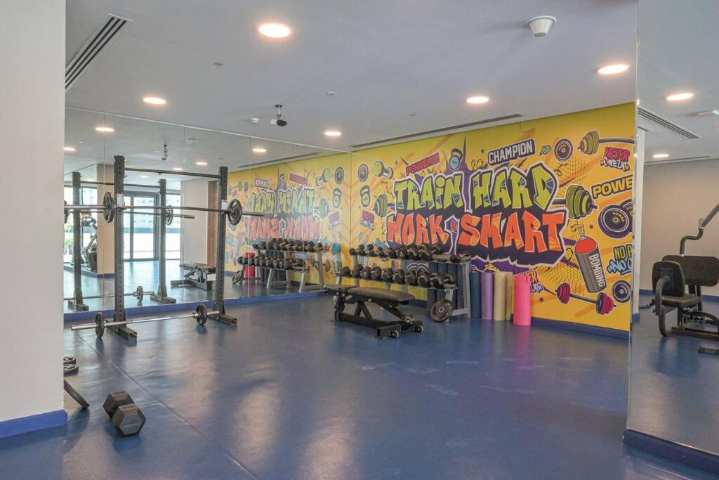 Luxury Living,BUSINESS BAY