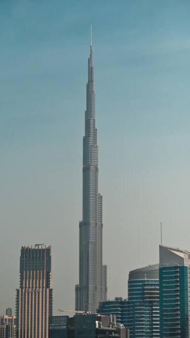 Luxury Living,BUSINESS BAY