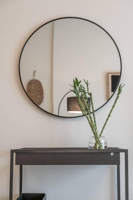 Luxury Living,BUSINESS BAY