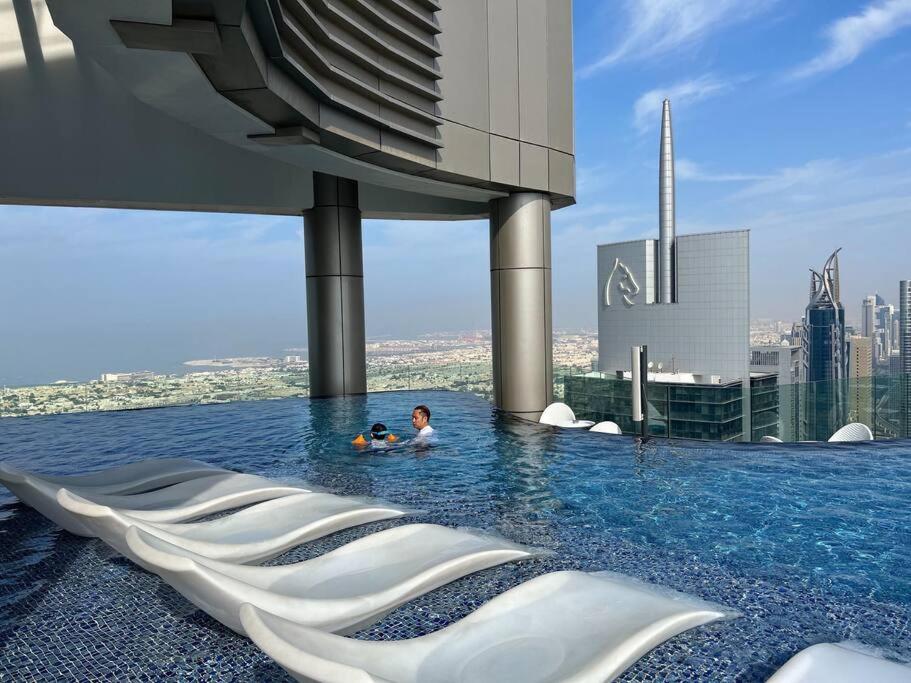 5 Star Living Infinity Pool with Burj Khalifa view
