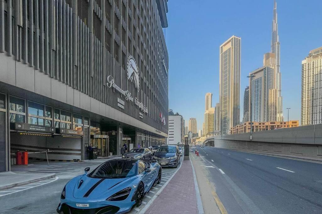5 Star Living Infinity Pool with Burj Khalifa view
