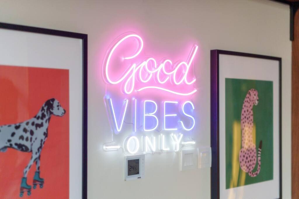 5 Star Living Infinity Pool with Burj Khalifa view