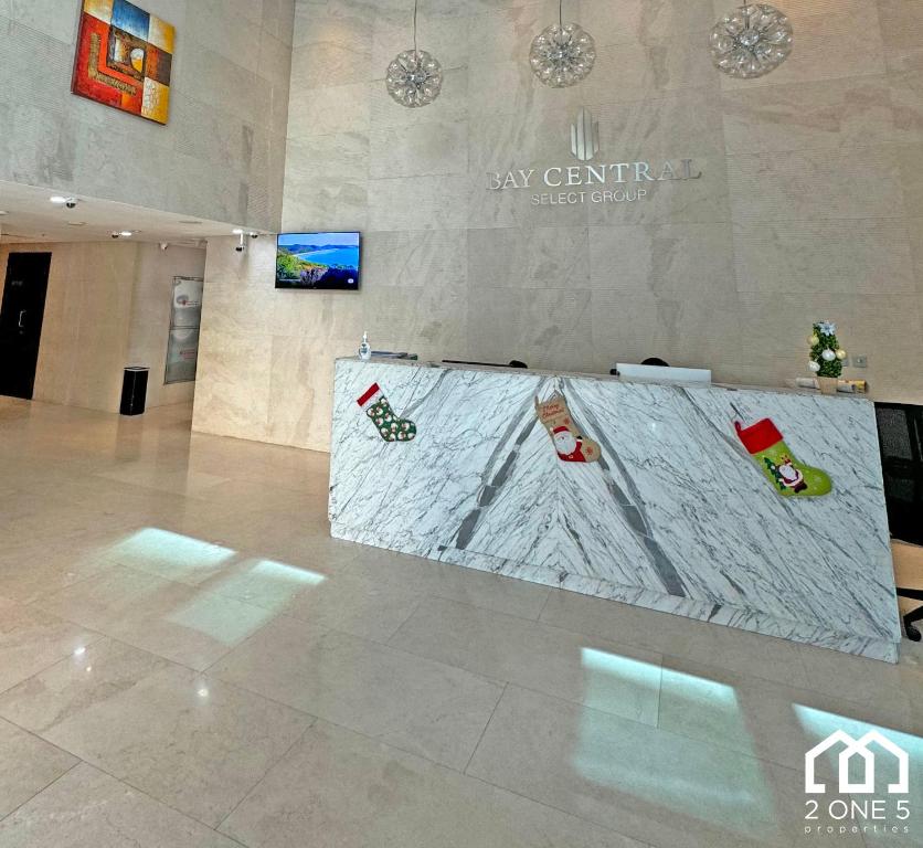 Stylish 2 Bedroom apartment with Dubai Marina View